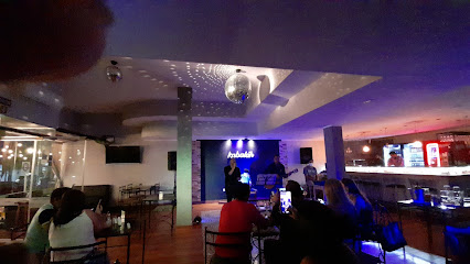 Kabalah Cafe&Bar Resto&Pub - San Lorenzo 2028, N3300 Posadas, Misiones, Argentina