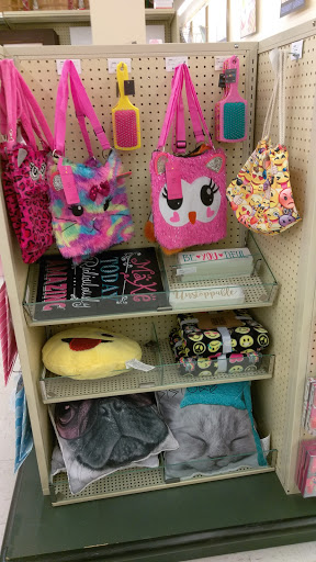 Craft Store «Hobby Lobby», reviews and photos, 1525 S Willow St, Manchester, NH 03103, USA