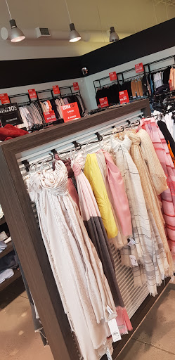 Department Store «Saks OFF 5TH», reviews and photos, 12995 Fair Lakes Shopping Center, Fairfax, VA 22033, USA