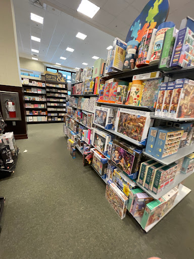 Book Store «Barnes & Noble», reviews and photos, 5101 Main St, Williamsburg, VA 23188, USA