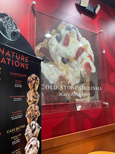 Ice Cream Shop «Cold Stone Creamery», reviews and photos, 7080 Mannheim Rd, Rosemont, IL 60018, USA