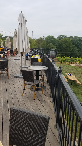 Winery «Chandler Hill Vineyards», reviews and photos, 596 Defiance Rd, Defiance, MO 63341, USA