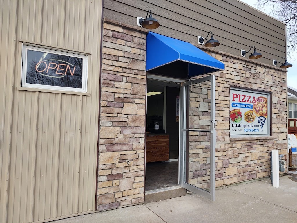 Lucky Lure Pizzaria 56017