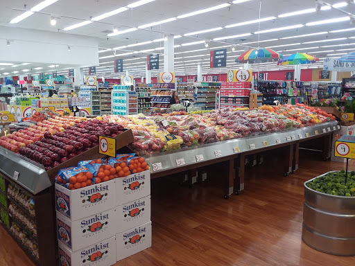 Grocery Store «Winn-Dixie», reviews and photos, 220 Retreat Village, Saint Simons Island, GA 31522, USA