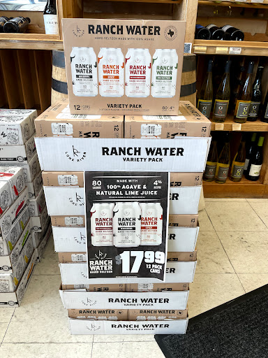 Liquor Store «Kent Towne Liquors», reviews and photos, 20 Kent Town Market, Chester, MD 21619, USA