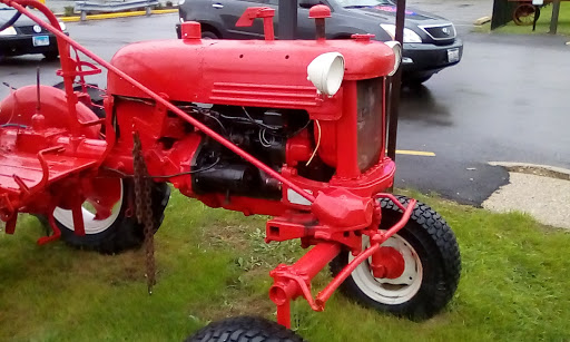 Auto Parts Store «AutoZone», reviews and photos, 1065 E Oakton St, Des Plaines, IL 60018, USA