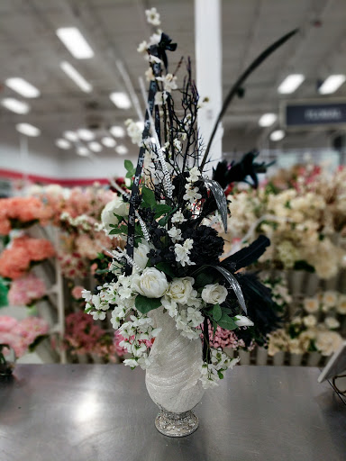 Craft Store «Michaels», reviews and photos, 8111 N Springboro Pike, Miamisburg, OH 45342, USA