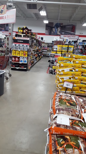 Home Improvement Store «Tractor Supply Co.», reviews and photos, 4675 National Rd E, Richmond, IN 47374, USA