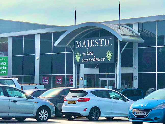 Majestic, Vastern Court, Caversham Rd, Reading RG1 8AL, United Kingdom