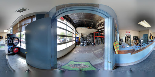 Tire Shop «Ashland Tire & Auto», reviews and photos, 3737 N Ashland Ave, Chicago, IL 60613, USA