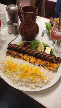 Kebab du Restaurant de spécialités perses Colbeh à Paris - n°12