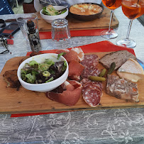 Charcuterie du Restaurant français Restaurant Le Chalet Savoyard à La Clusaz - n°15