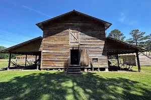 L W Paul Living History Farm image