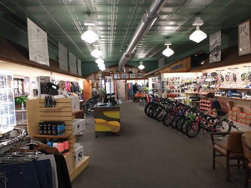 Ski Shop «King Keyser», reviews and photos, 41 S Washington St, Hinsdale, IL 60521, USA