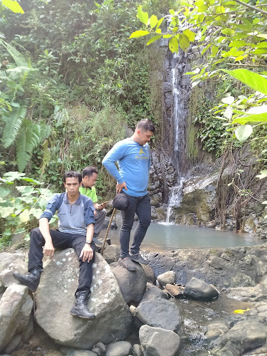 Air Terjun Bidadari Kayangan