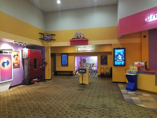 Movie Theater «Frank Theatres Spring Lane Stadium 10», reviews and photos, 1351 Douglas Dr, Sanford, NC 27330, USA