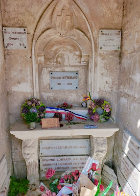 Cimetière à Jarnac