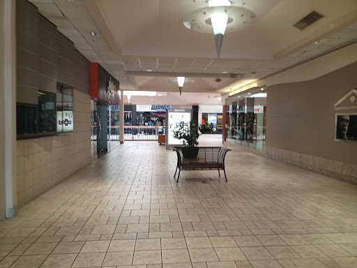 Shopping Mall «Layton Hills Mall», reviews and photos, 1201 N Hill Field Rd, Layton, UT 84041, USA
