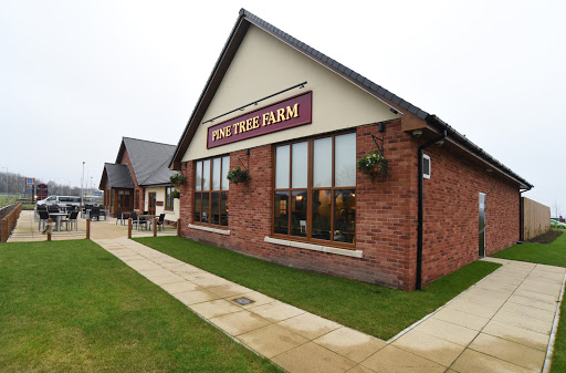 Pine Tree Farm - Dining & Carvery