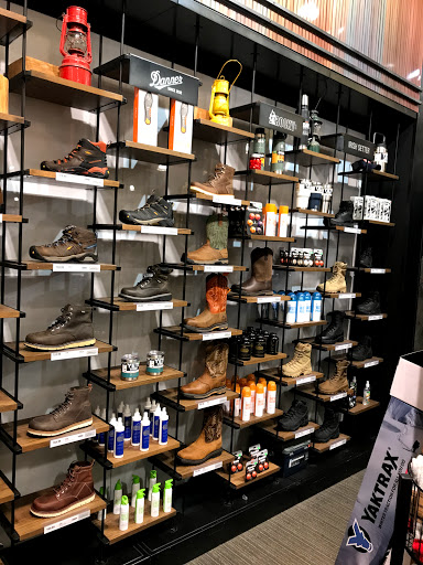 Outdoor Sports Store «Field & Stream», reviews and photos, 520 Clock Tower Way, Crescent Springs, KY 41017, USA