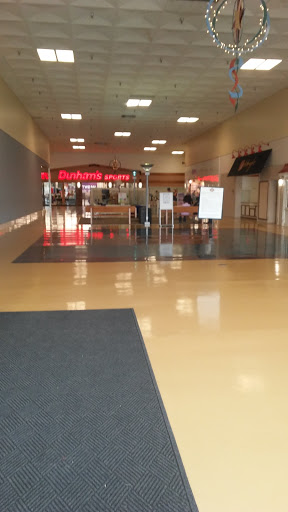 Shopping Mall «Northland Mall», reviews and photos, 2900 E Lincolnway, Sterling, IL 61081, USA