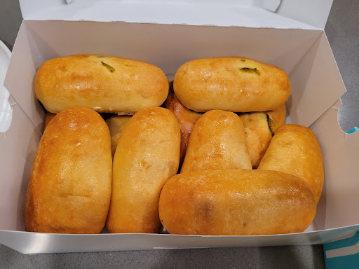 Donut Shop «Max Donuts», reviews and photos, 9225 Clay Rd, Houston, TX 77080, USA