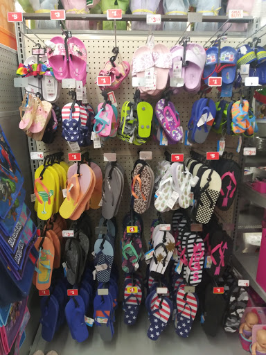 Dollar Store «FAMILY DOLLAR», reviews and photos, 4231 Greenwood Dr, Portsmouth, VA 23701, USA