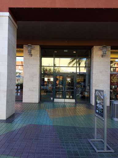 Book Store «Barnes & Noble», reviews and photos, 2000 E Rio Salado Pkwy #1032, Tempe, AZ 85281, USA