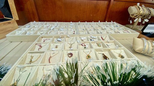 Pawn Shop «The Cash Exchange Pawnbrokers», reviews and photos, 35943 Gratiot Ave, Charter Twp of Clinton, MI 48035, USA