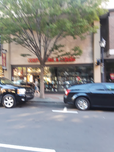 Wine Store «Temple Wine & Liquor», reviews and photos, 161 Temple St, New Haven, CT 06510, USA