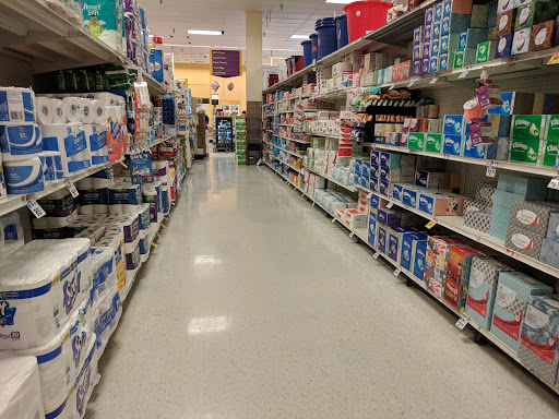 Supermarket «Giant», reviews and photos, 7919 Tuckerman Ln, Potomac, MD 20854, USA