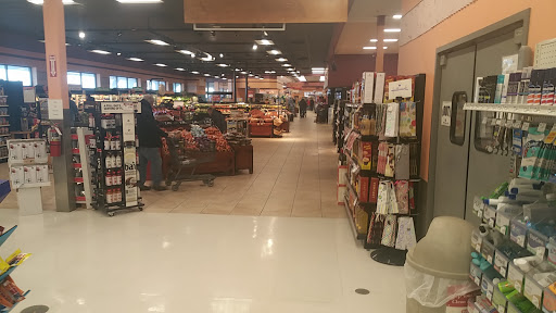 Supermarket «Giant Eagle Supermarket», reviews and photos, 2201 Kresge Dr, Amherst, OH 44001, USA