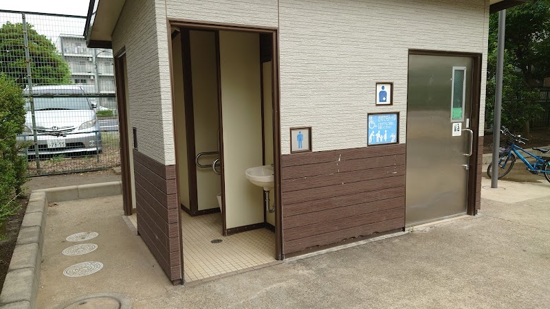 西青戸公園 公衆トイレ