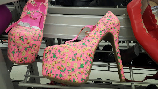 Thrift Store «Goodwill Industries of Middle Tennessee», reviews and photos, 4101 Lebanon Pike, Hermitage, TN 37076, USA