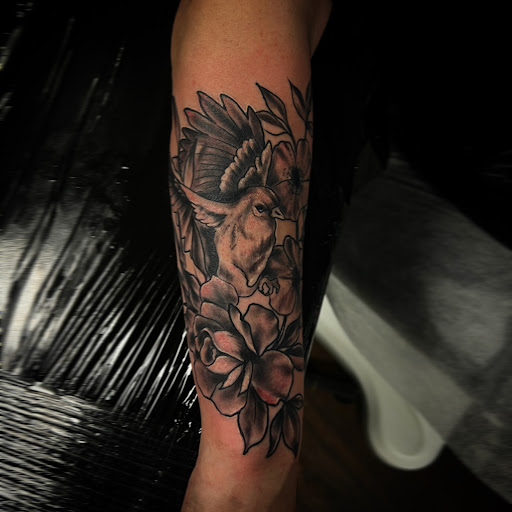 Explore lunar tattoo ideas, creative tattoo ideas in Medina, available at Greasers Ink