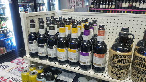 Liquor Store «Dalal Food & Liquor», reviews and photos, 414 N State St, Chicago, IL 60654, USA