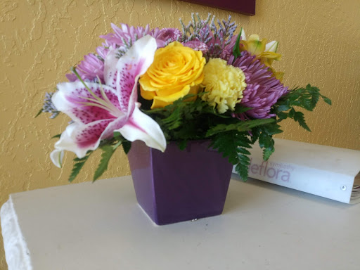 Florist «Desert Oasis Floral», reviews and photos, 13220 W Van Buren St, Goodyear, AZ 85338, USA