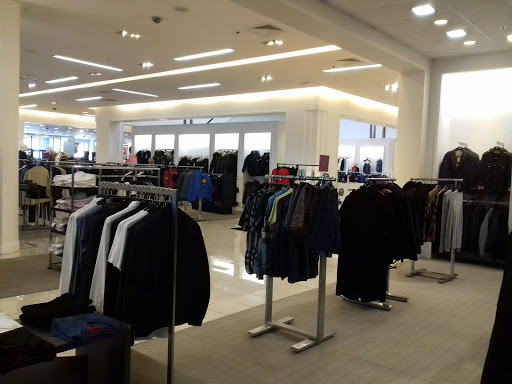 Department Store «Saks Fifth Avenue», reviews and photos, 1350 Polaris Pkwy, Columbus, OH 43240, USA