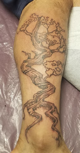 Tattoo Shop «Charm City Tattoo», reviews and photos, 300 S Monroe St, Baltimore, MD 21223, USA