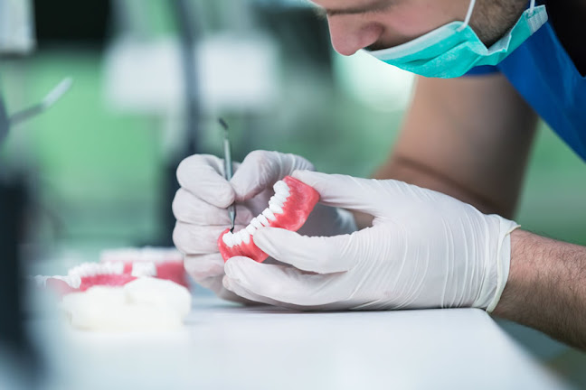 BONFANTE Dental Clinic - Medicina Dentária Cascais - Dentista
