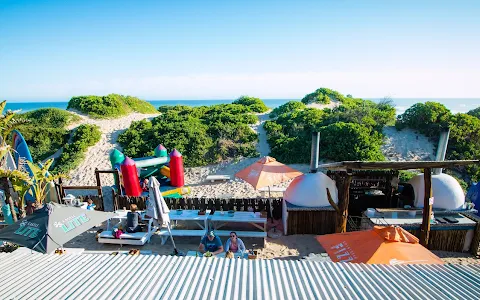 PiliPili Beach Restaurant and Accommodation image