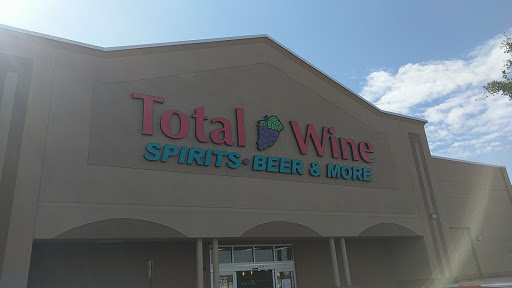 Wine Store «Total Wine & More», reviews and photos, 11211 Causeway Blvd, Brandon, FL 33511, USA
