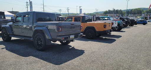 Used Car Dealer «Blaise Alexander Chrysler Dodge Jeep Ram Red Lion», reviews and photos, 2980 Cape Horn Rd, Red Lion, PA 17356, USA