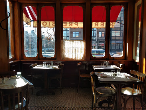 Restaurants with private rooms in Washington