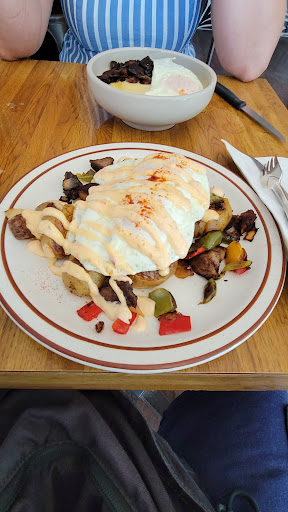 Cafe «Milwaukie Cafe and Bottle Shop», reviews and photos, 9401 SE 32nd Ave, Milwaukie, OR 97222, USA