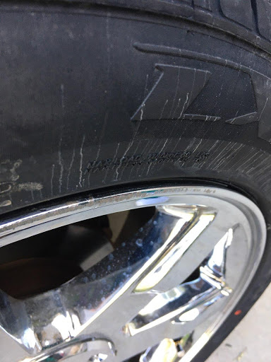 Auto Parts Store «Pep Boys Auto Service & Tire», reviews and photos, 13015 Seminole Blvd Suite 1, Largo, FL 33778, USA