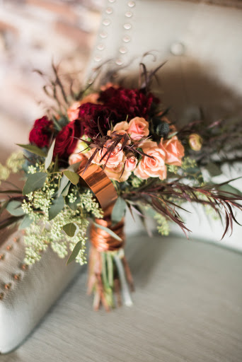 Florist «Alfa Flower Shop», reviews and photos, 7001 W North Ave, Wauwatosa, WI 53213, USA