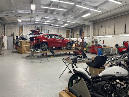 Auto Body Shop «Precision Auto Body», reviews and photos, 9121 Amber Dr, Baton Rouge, LA 70809, USA