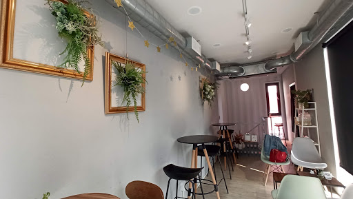 OWNLIFE Coffee 蓊萊咖啡