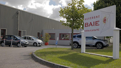 Auvergne Baie Sas à Bayet
